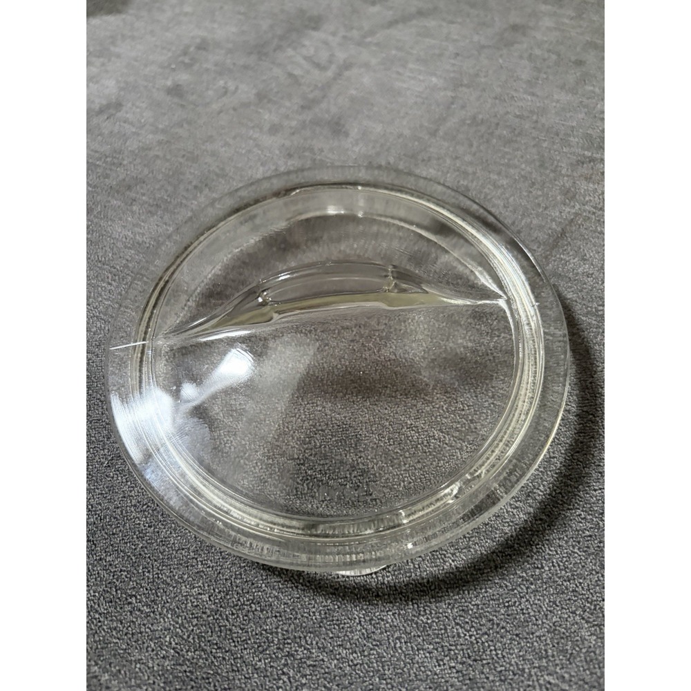 Vtg‎ Pyrex Flameware 7322-C Locking Lid  **CHIP